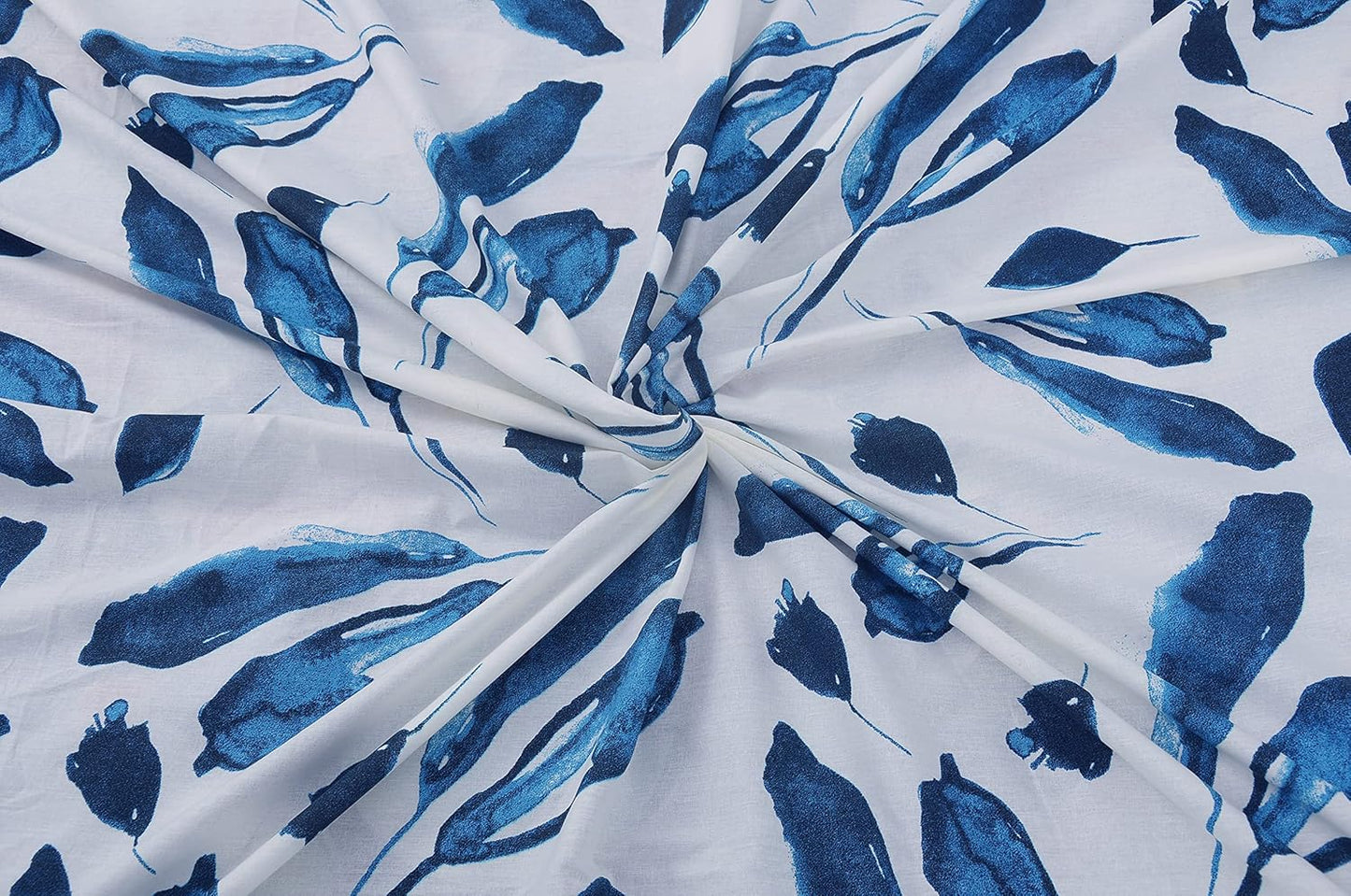 Huesland by Ahmedabad Cotton 144 TC Cotton King Size Bedsheet with 2 Pillow Covers - White & Blue