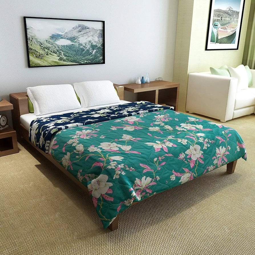 Divine Casa Microfibre 150 GSM Reversible Flower Print Double Bed Size Comforter, Blanket Colour Sea Green and Blue