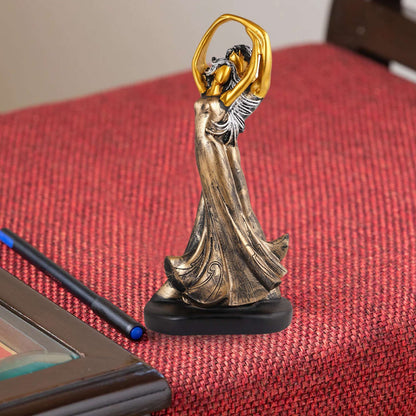 Great Valentine’s Day Gift For Girl & Boys symbolizes true love, Romantic Gift Showpieces brown Golden