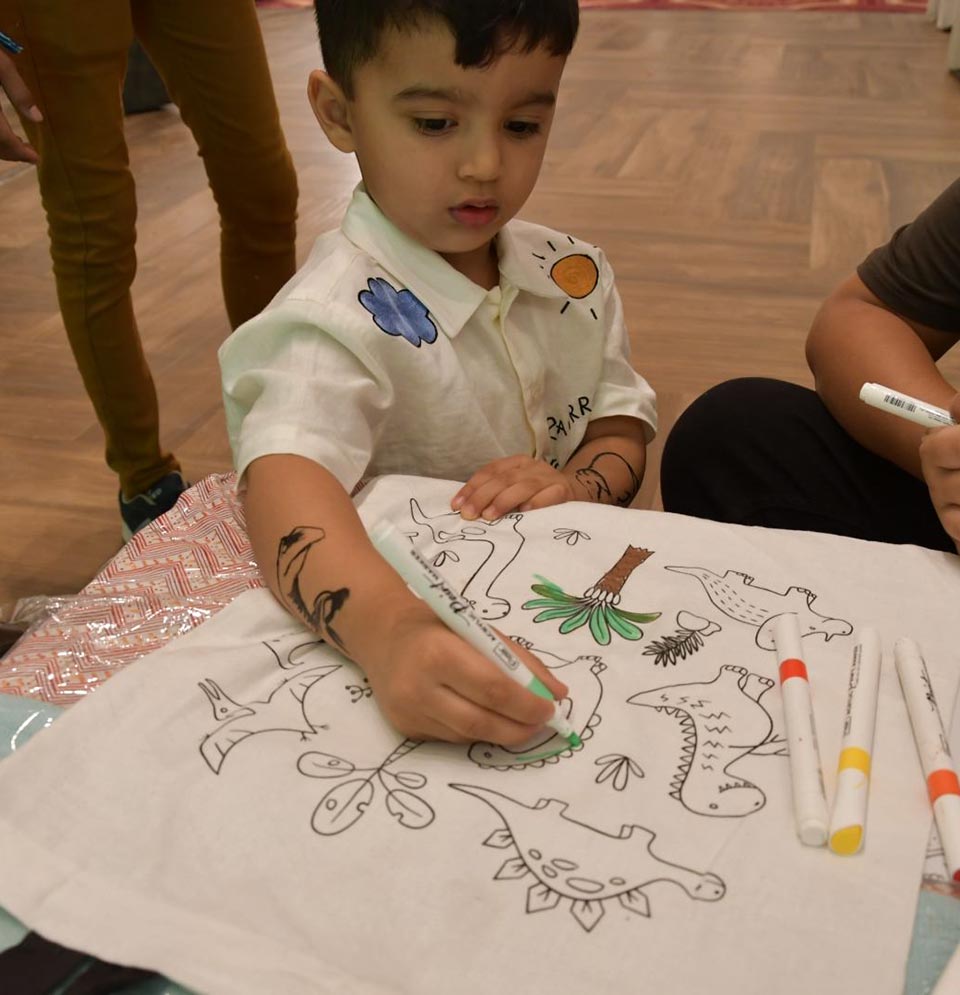 DIY Color Your Bag Kit Available with Different Themes | 3years+