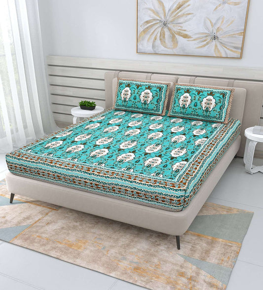 100% Pure Cotton Traditional Printed Bedsheet for Double Bed King Size Bedsheet with 2 Pillow Covers