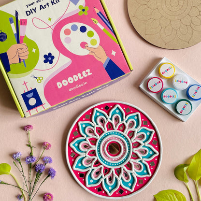 Mandala Lippan Art Kit