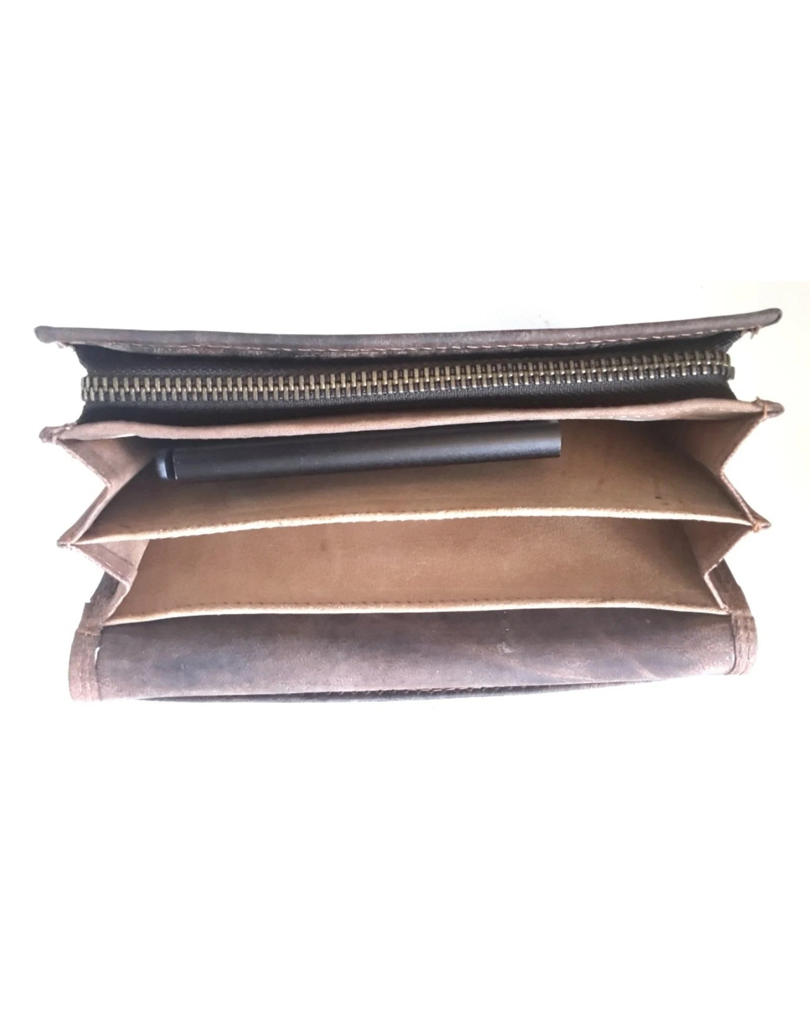 Brown buffalo hunter Leather Clutch