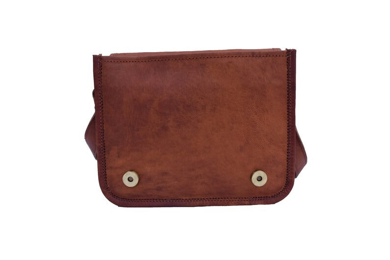 Craftshades – 9*11 inches Full Flap Handcrafted Goat Leather Messenger Bag | 100% Genuine Leather